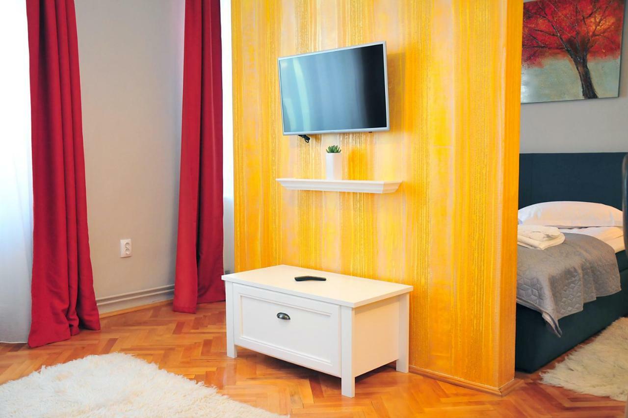 Ronis Apartments Sibiu Exteriör bild