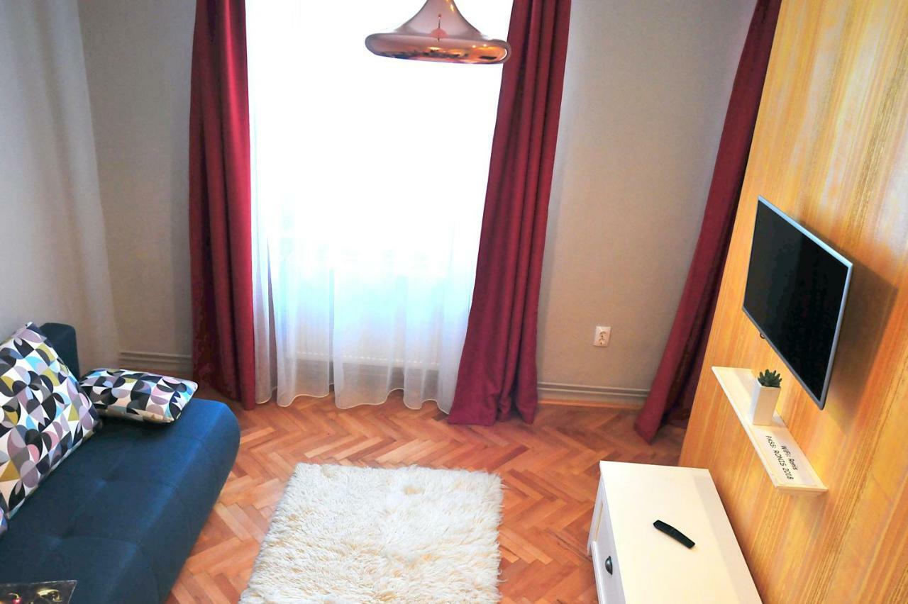 Ronis Apartments Sibiu Exteriör bild